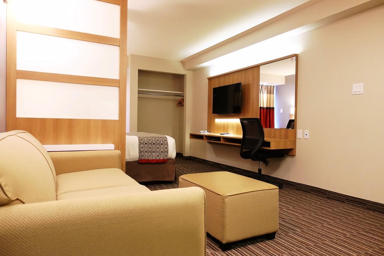 Microtel Casselman Exterior photo